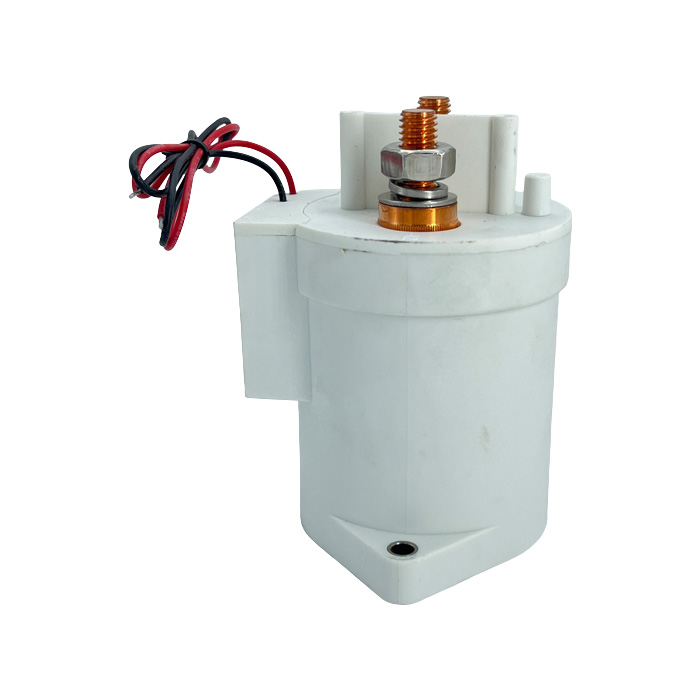 Quels avantages font d'un contacteur CC le choix privilégié pour un contrôle de puissance moderne ?